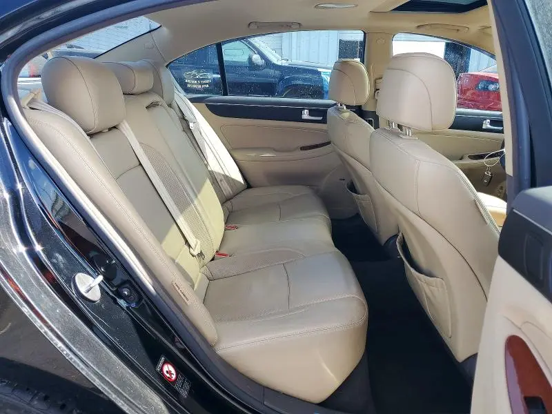 2013 HYUNDAI GENESIS 3.8L  