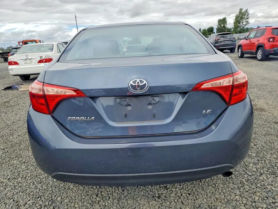 2018 TOYOTA COROLLA LE  
