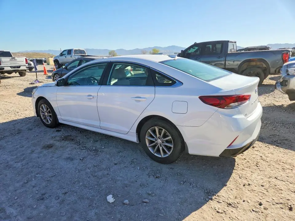 2018 HYUNDAI SONATA SE  