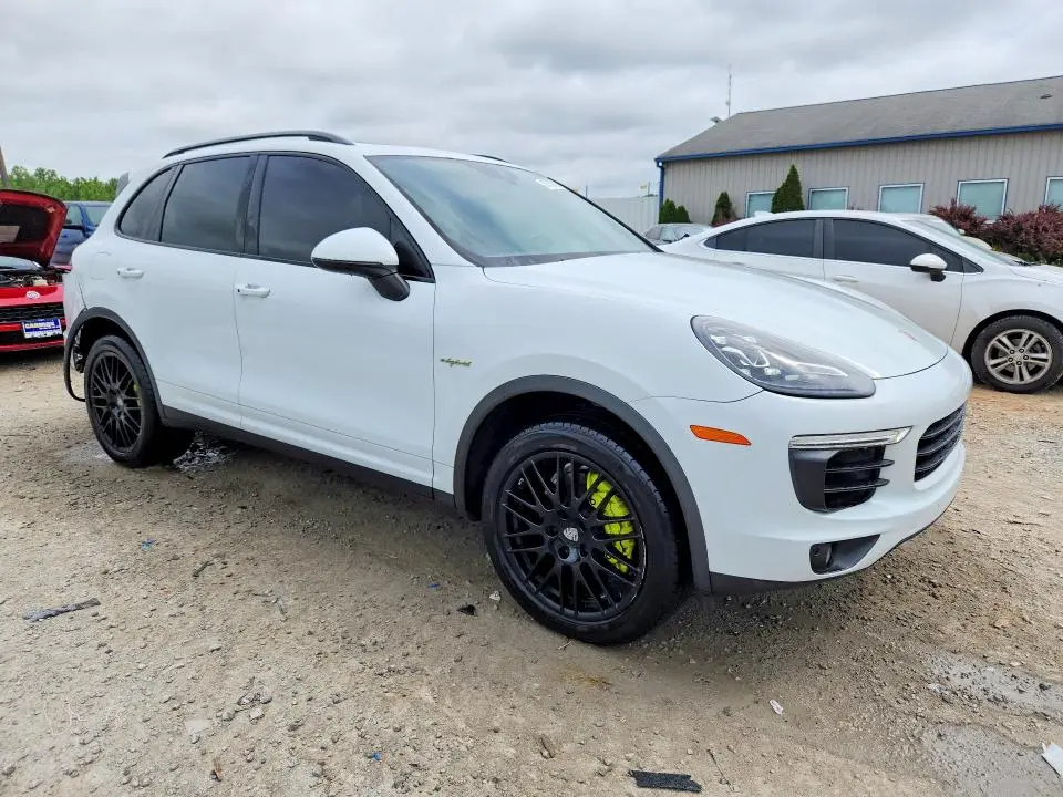 2015 PORSCHE CAYENNE SE HYBRID  