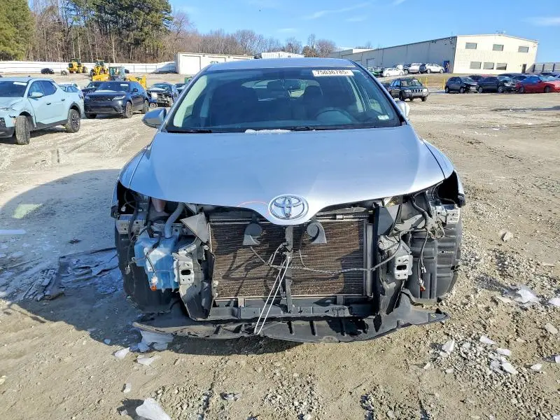 2015 TOYOTA VENZA LE  