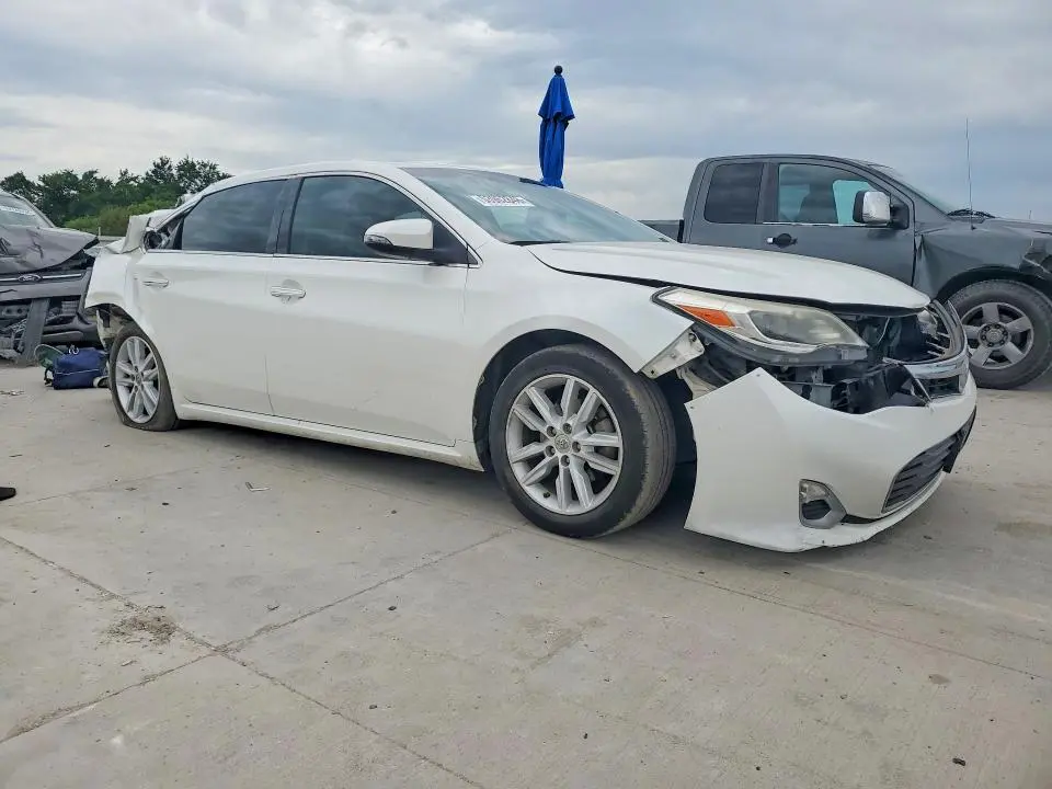 2013 TOYOTA AVALON XLE  