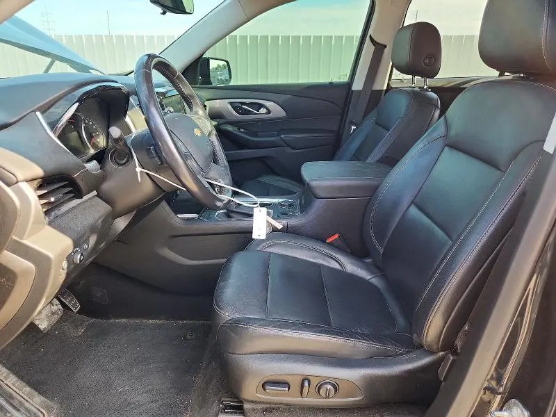 2021 CHEVROLET TRAVERSE LT  