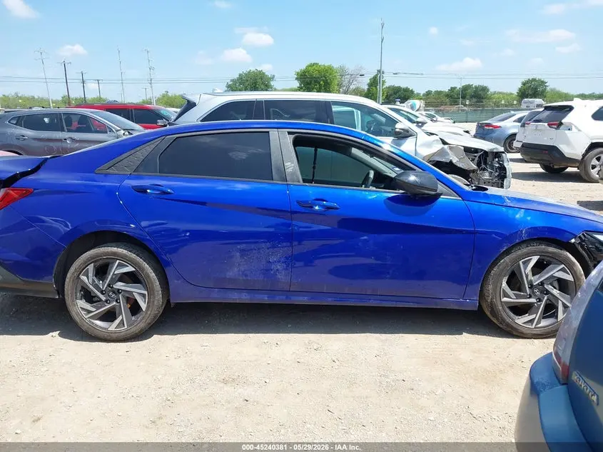 2025 HYUNDAI ELANTRA HYBRID SEL SPORT