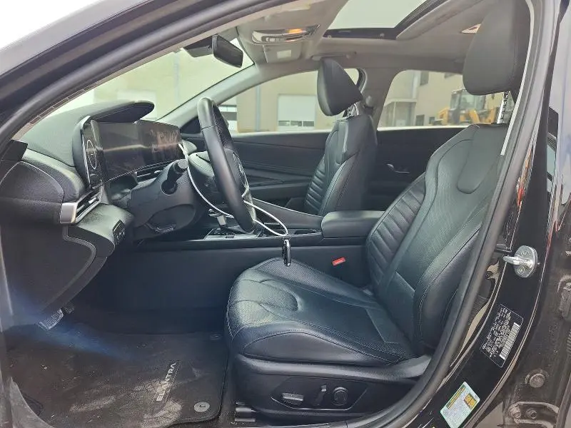 2023 HYUNDAI ELANTRA LIMITED  