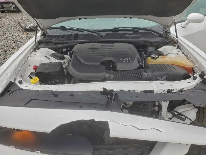 2018 DODGE CHALLENGER SXT  