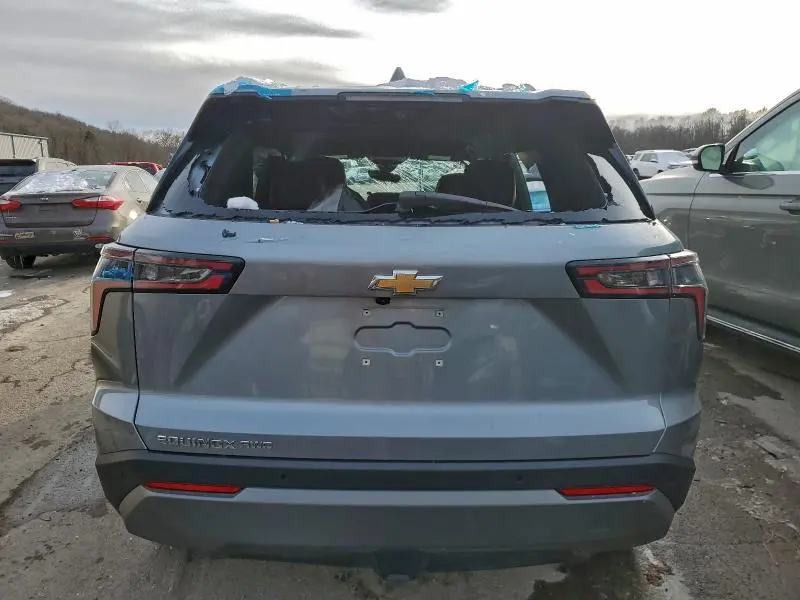 2025 CHEVROLET EQUINOX LT  