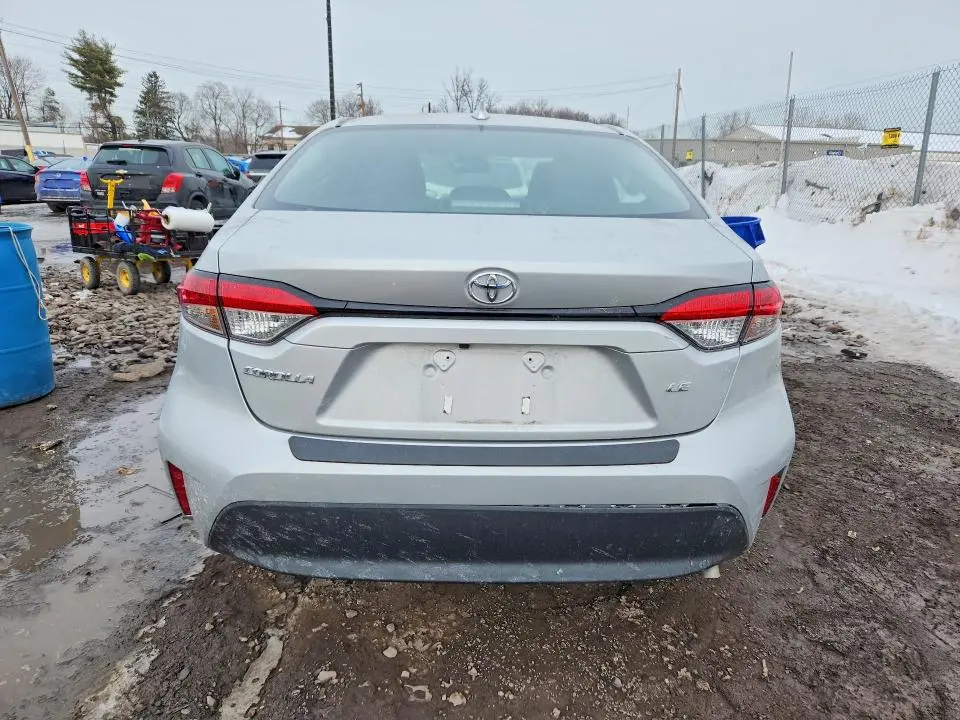 2024 TOYOTA COROLLA LE  