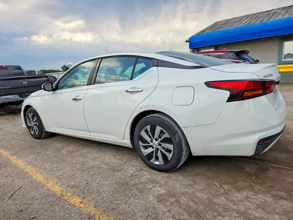 2019 NISSAN ALTIMA S  