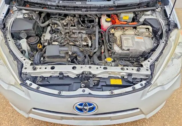 2014 TOYOTA PRIUS C ONE  