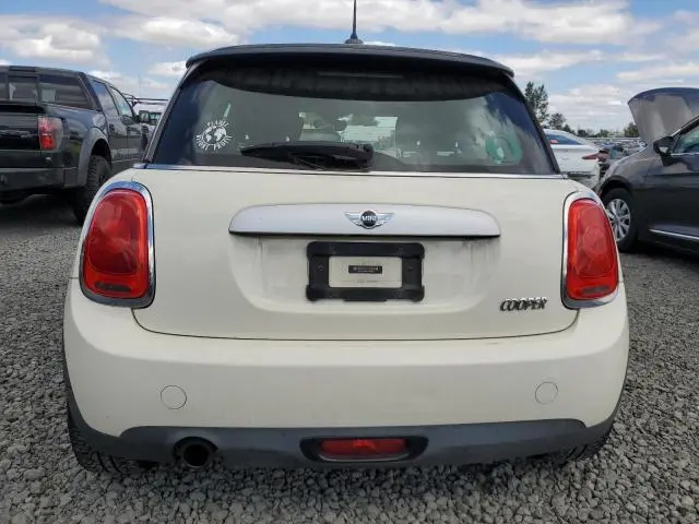 2015 MINI COOPER