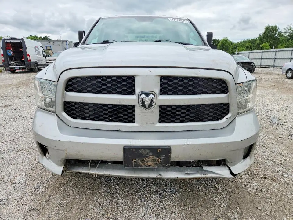 2015 RAM 1500 ST  