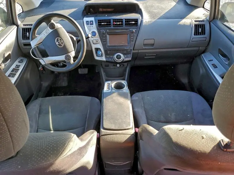 2012 TOYOTA PRIUS V   