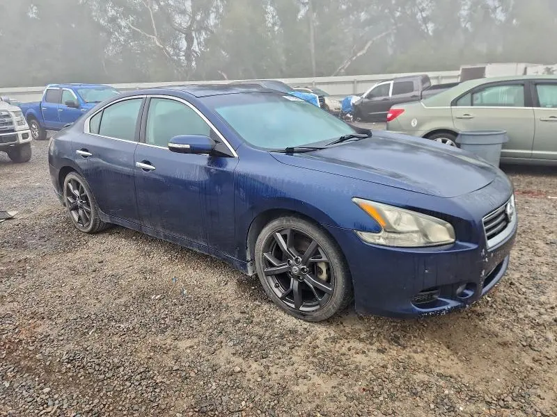2014 NISSAN MAXIMA S  