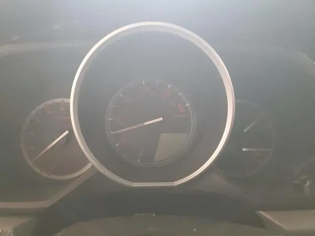 2010 TOYOTA 4RUNNER SR5  