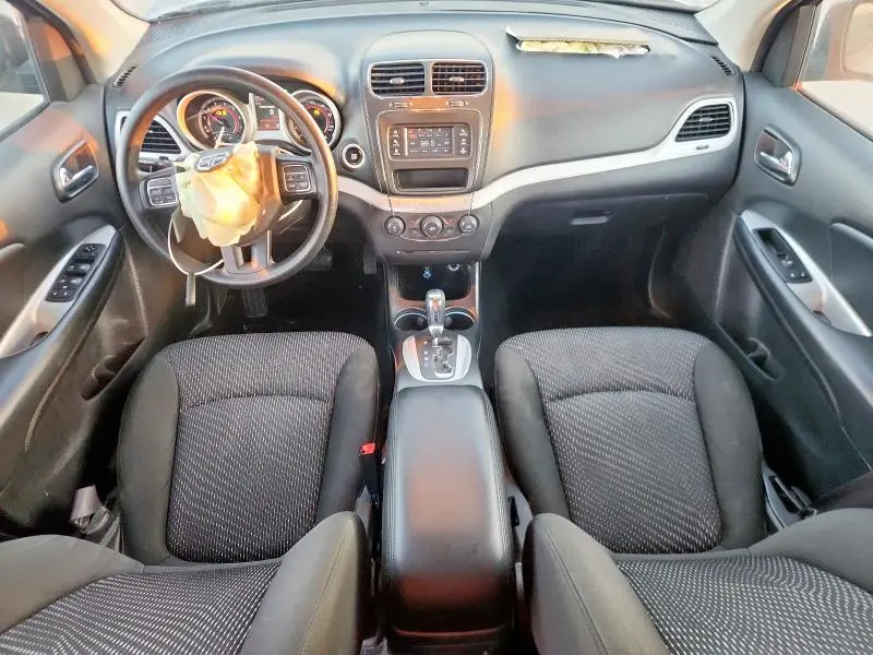 2020 DODGE JOURNEY SE  