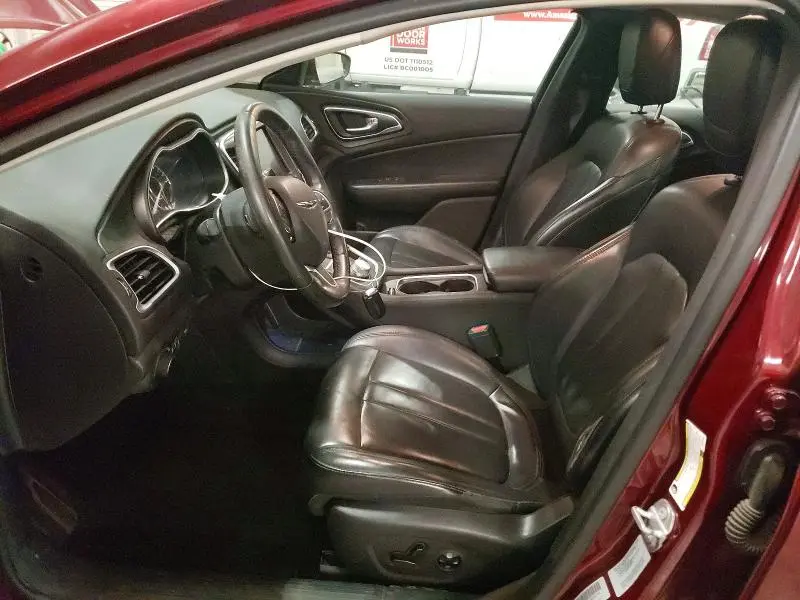2017 CHRYSLER 200 LIMITED  