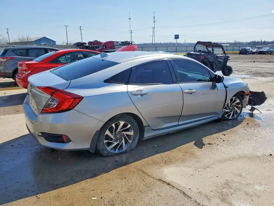 2018 HONDA CIVIC EX  