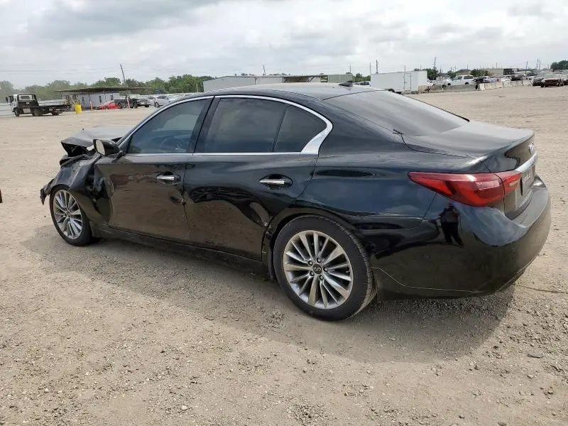 2022 INFINITI Q50 LUXE