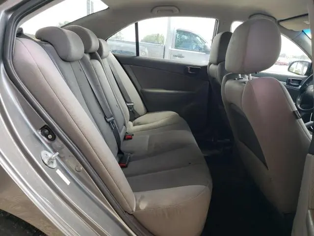 2010 HYUNDAI SONATA GLS  