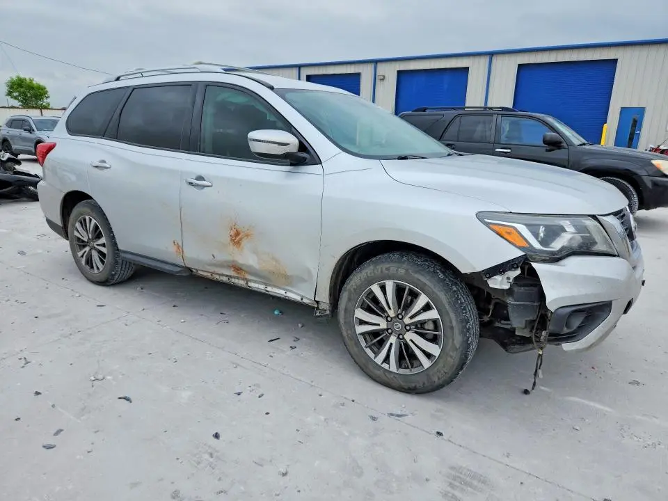 2018 NISSAN PATHFINDER   