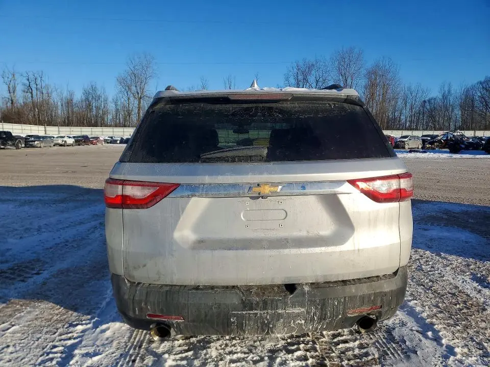 2020 CHEVROLET TRAVERSE LT  