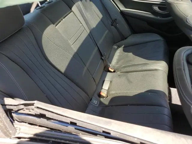 2017 MERCEDES-BENZ E 300  