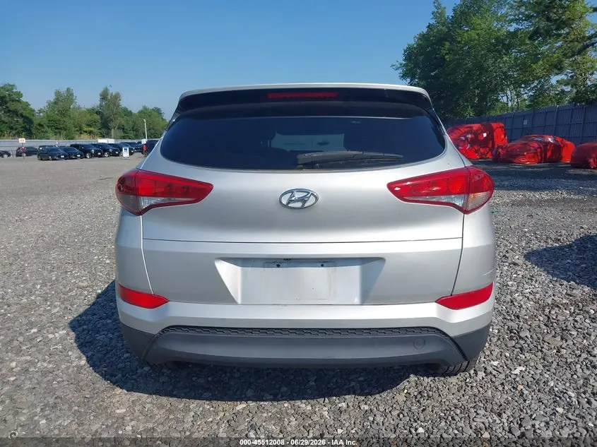 2018 HYUNDAI TUCSON SE