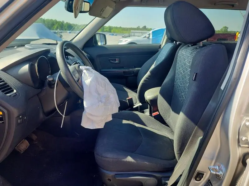 2010 KIA SOUL +  
