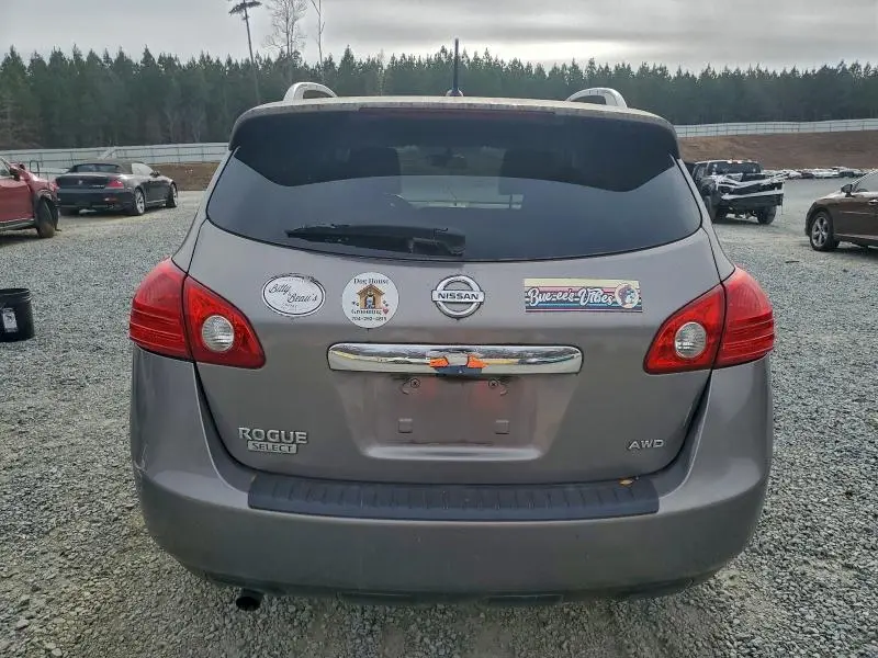 2015 NISSAN ROGUE SELECT S  