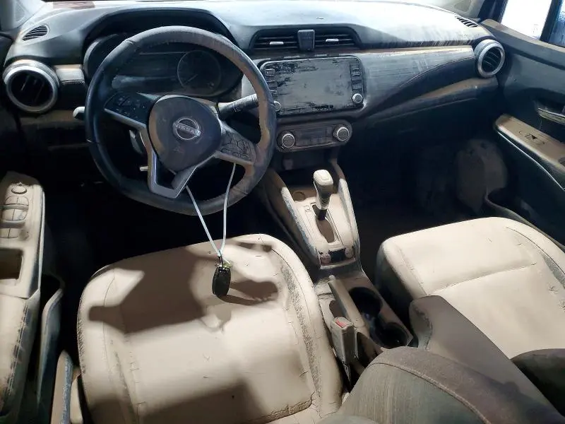 2025 NISSAN VERSA SR  
