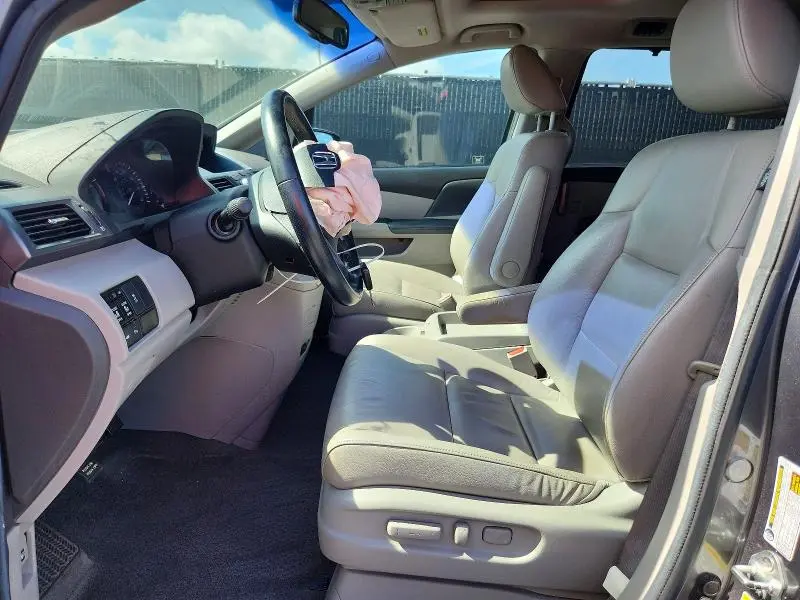 2011 HONDA ODYSSEY TOURING  