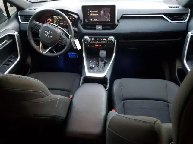 2024 TOYOTA RAV4 SE  