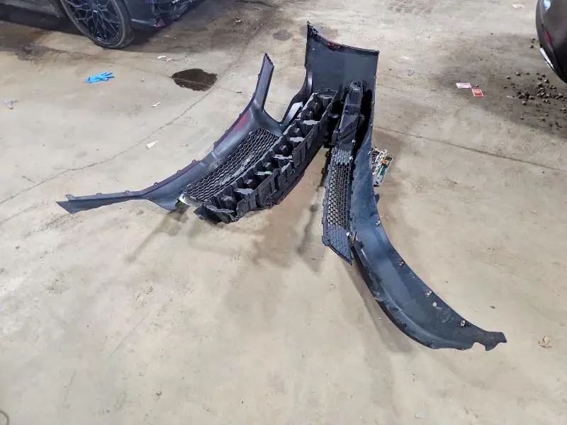 2019 CHRYSLER 300 LIMITED  