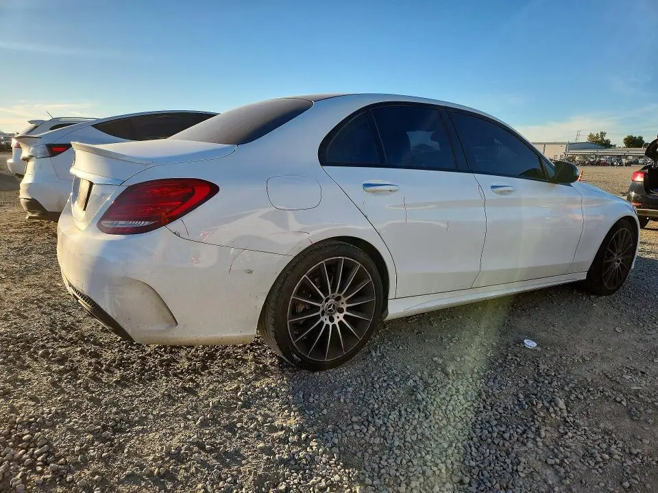 2018 MERCEDES-BENZ C 300  
