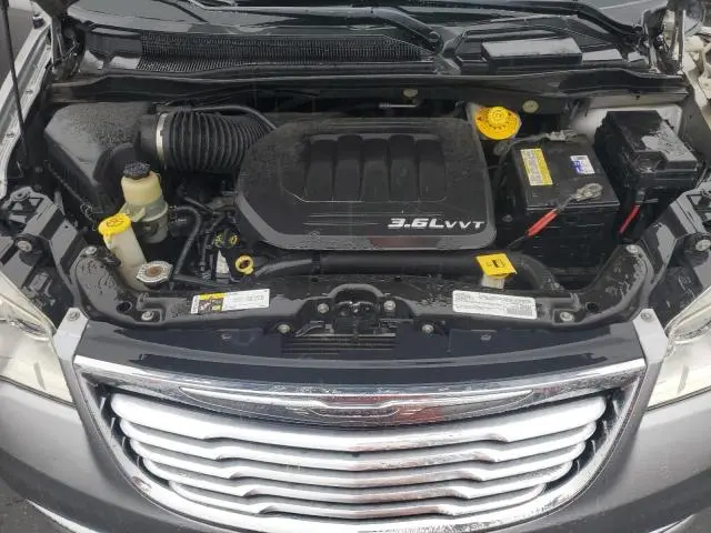 2016 CHRYSLER TOWN & COUNTRY TOURING  