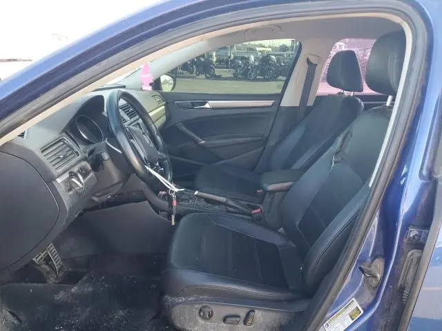 2017 VOLKSWAGEN PASSAT R-LINE