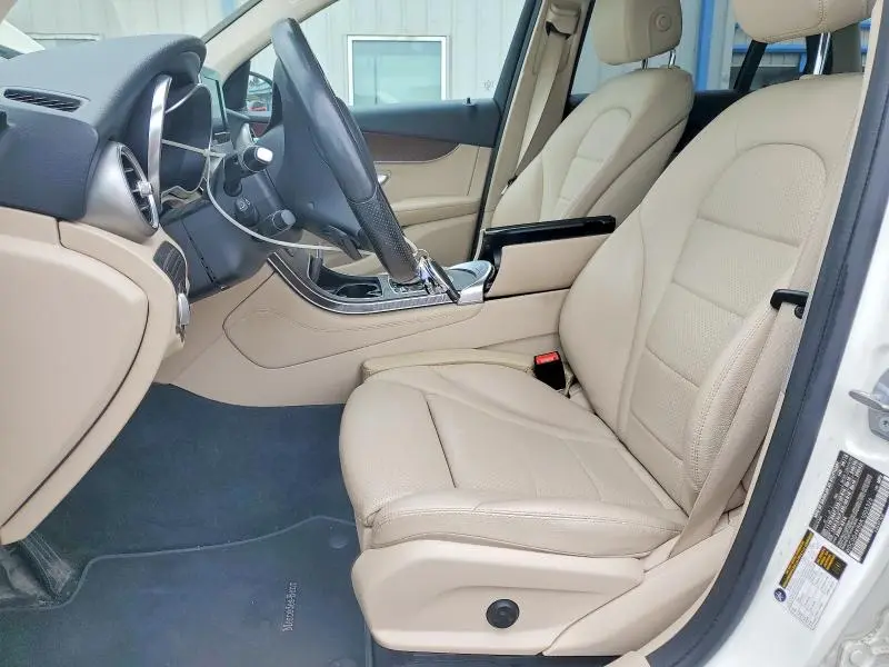 2019 MERCEDES-BENZ GLC 300 4MATIC  