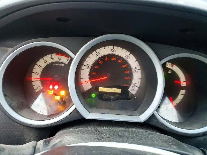 2015 TOYOTA TACOMA V6  