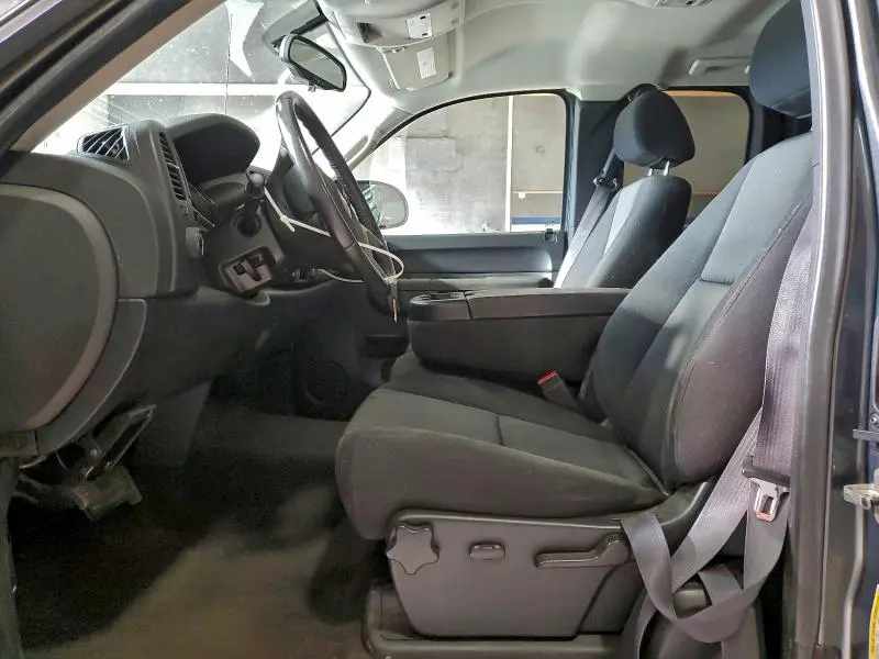 2011 CHEVROLET SILVERADO K1500 LT  