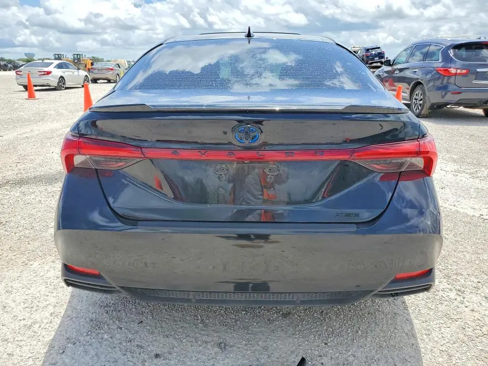 2022 TOYOTA AVALON NIGHT SHADE  