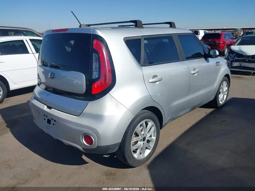 2019 KIA SOUL +
