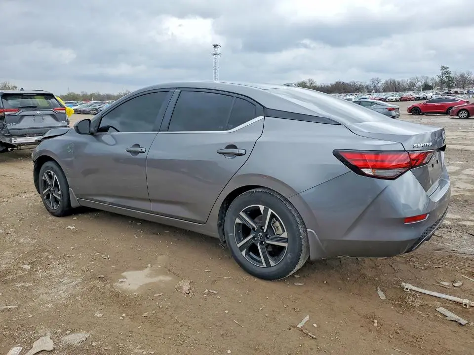 2024 NISSAN SENTRA SV  