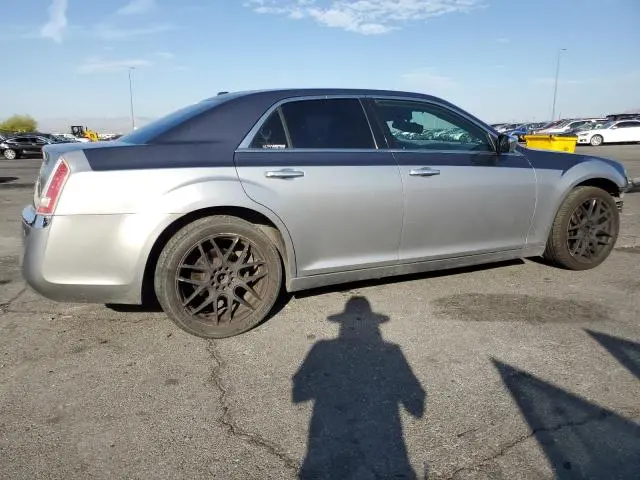 2013 CHRYSLER 300C   