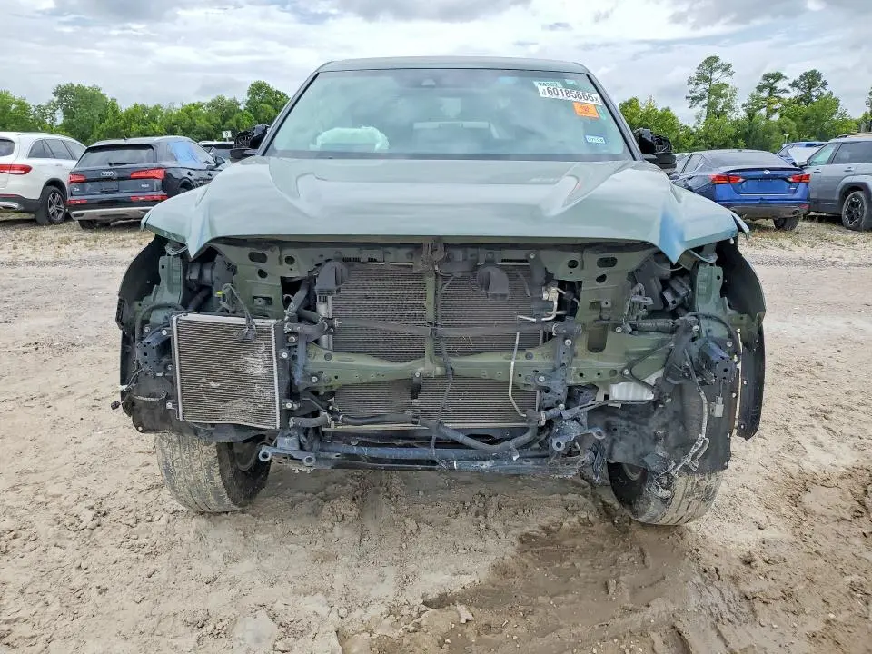 2023 TOYOTA TUNDRA SR5  
