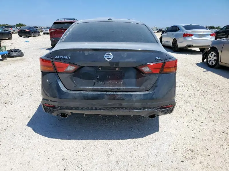 2019 NISSAN ALTIMA SL  