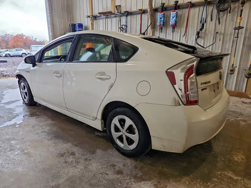 2013 TOYOTA PRIUS   