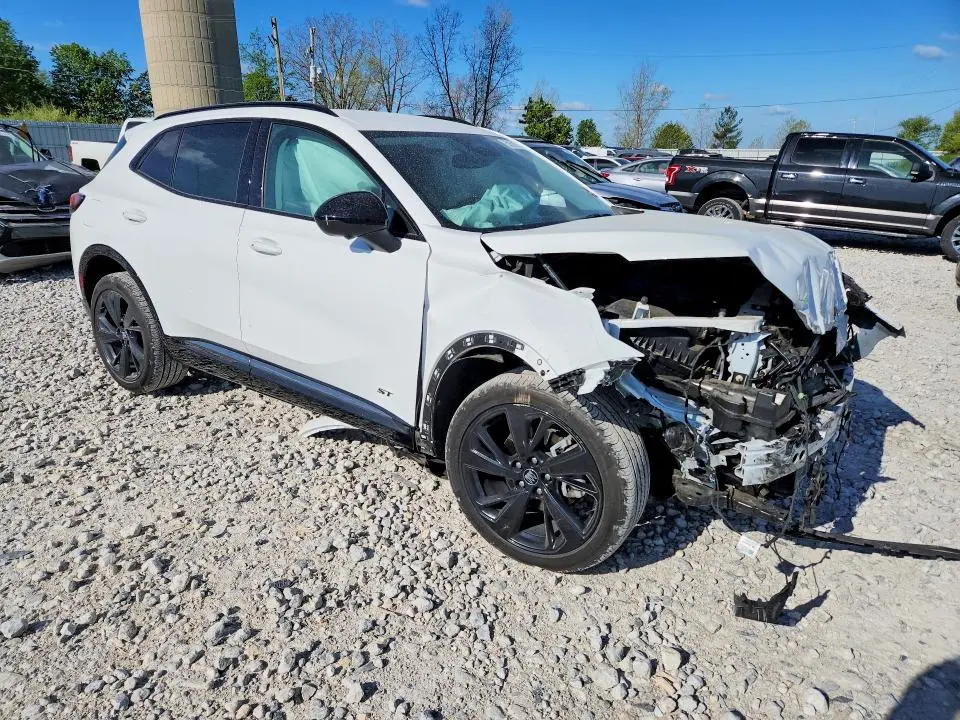 2024 BUICK ENVISION ESSENCE  