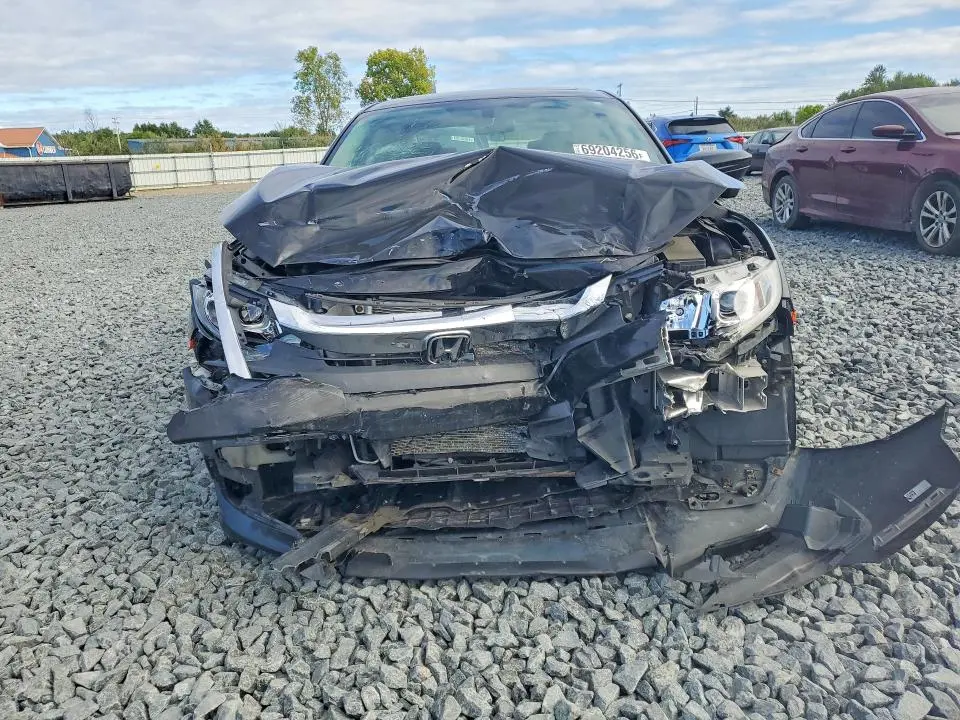 2017 HONDA CIVIC EX  