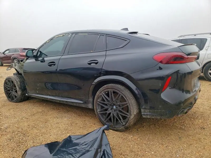 2021 BMW X6 M  